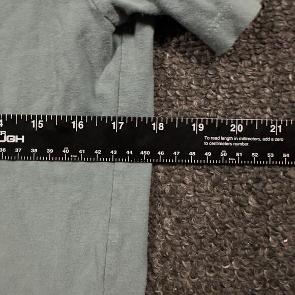 The North Face Grey Rainbow Stripe Graphic Tee Small - Picture 4 of 5